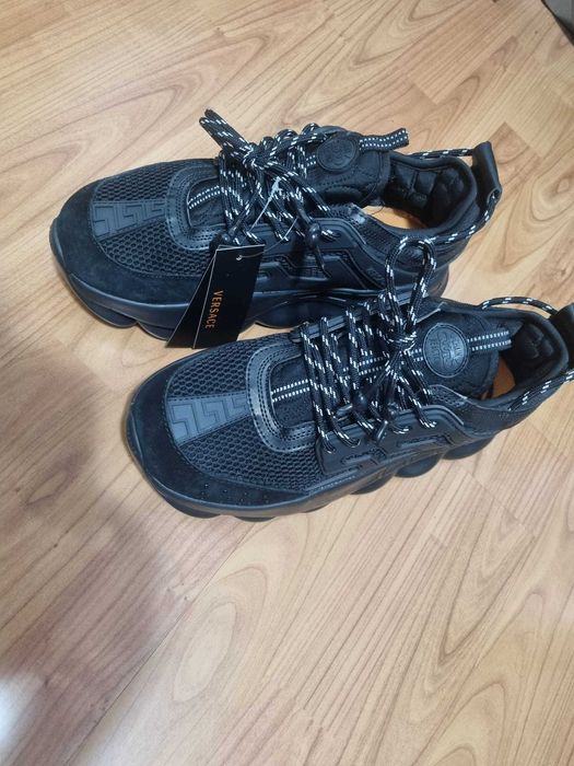 Versace Chain Reaction - Triple Black 40-44