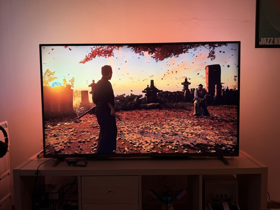 Televizor Philips 139cm Ambilight  TV 4K UHD