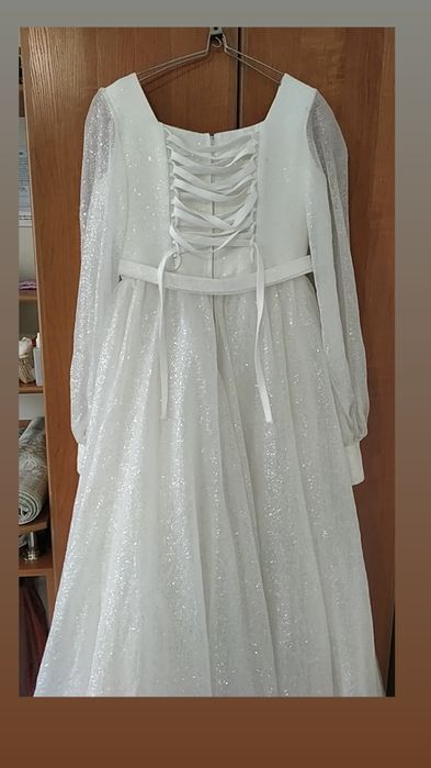 Свадебное пышное блестящее платье