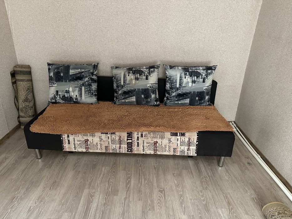 Продам диван софа
