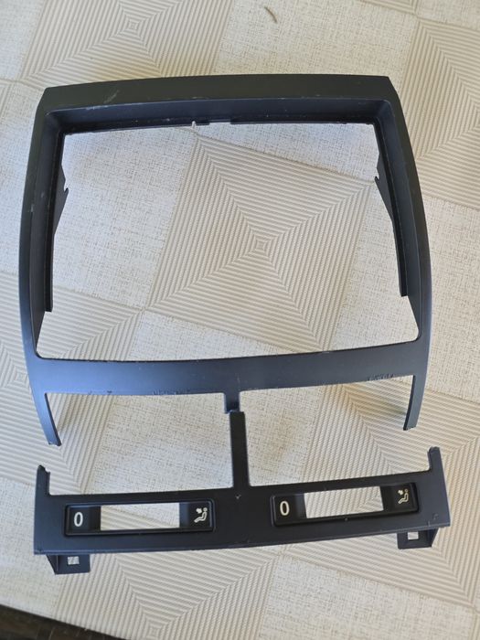 Premium Kit Navigație Android VW Touareg / T5 – Pachet Complet + CanBus (OCAZIE)