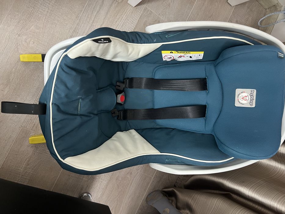 Продам автолюльку Peg Perego Primo Viaggio SL с базой