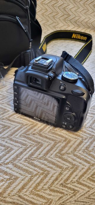 Nikon D3300 - 3070 cadre