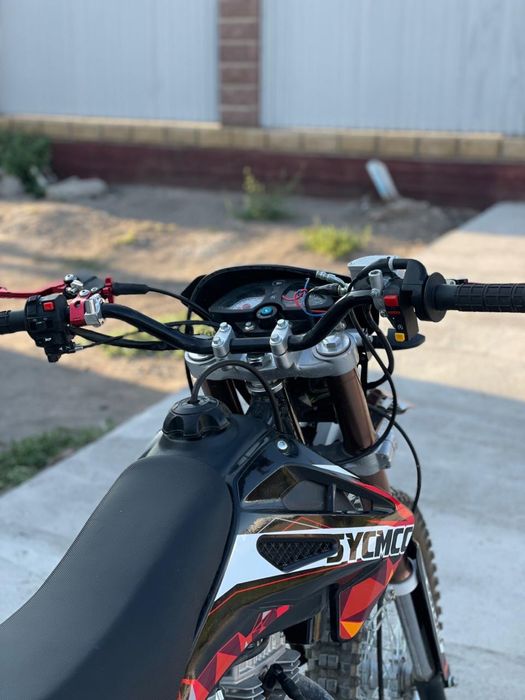 Мотоциклы. 1 год гарнтия