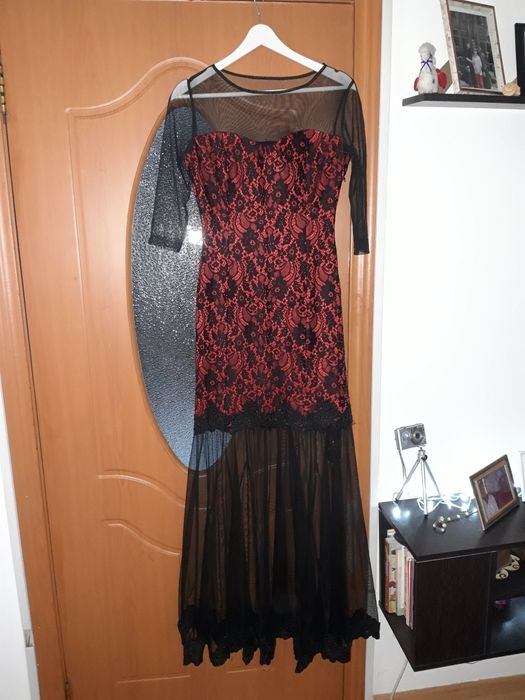 ВЕЧЕРНИЕ платья 46размер