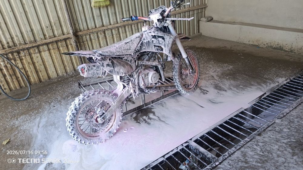 Moto sotiladi samarqand viloyati narxi 7 milyon kelishamiz  Oqdaryo tu