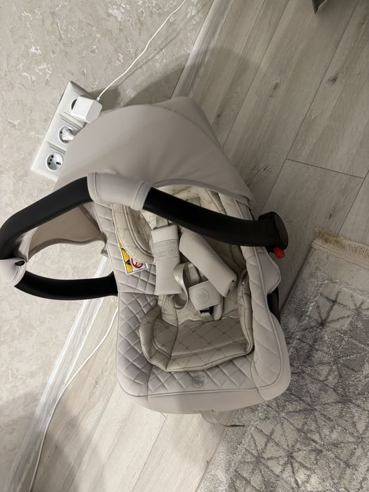 Продам автолюльку