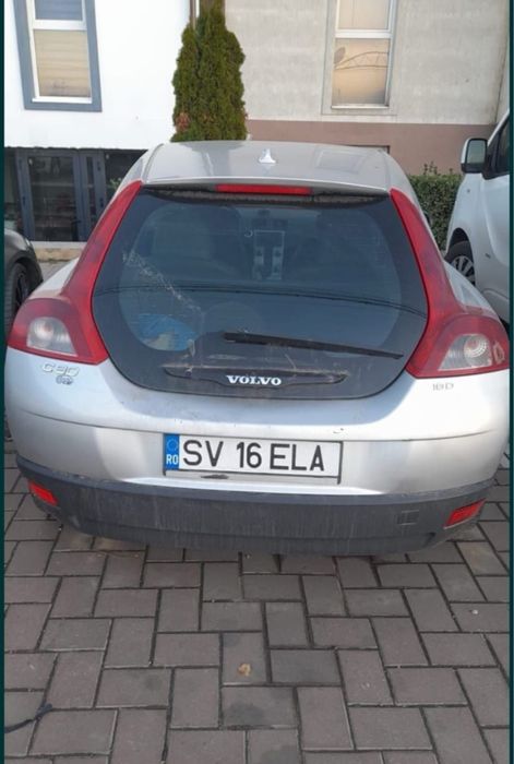 Piese auto din Dezmembrari Volvo C30 1.6 diesel an 2009 Orice Piesa!!