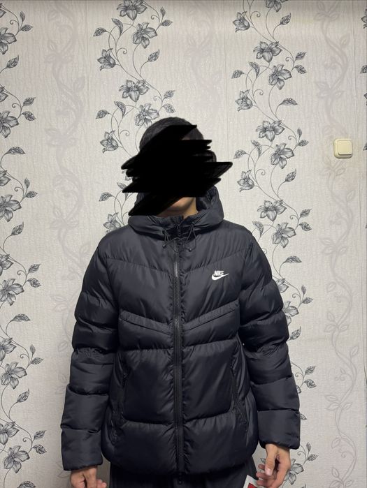 Мужская зимняя куртка Nike