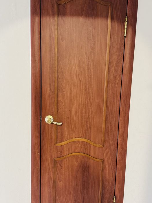 Продам межкомнатнае двери!