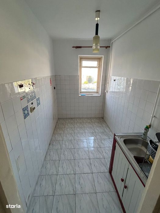 Apartament de vanzare 2 camere decomnadate direct de ;la proprietar PF