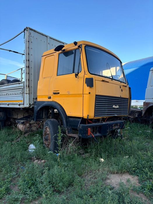 Маз на Разбор есть всё редуктора кардан ступицы диски