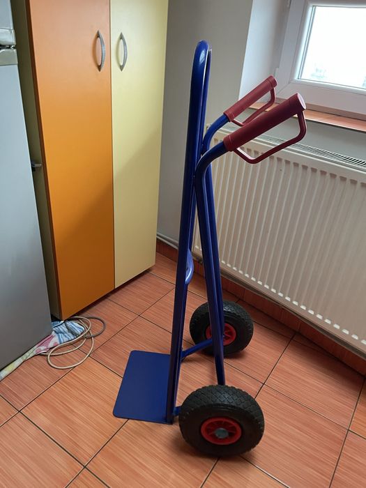 150 lei. Vind carut de mina pentru tansportat unele lucruri