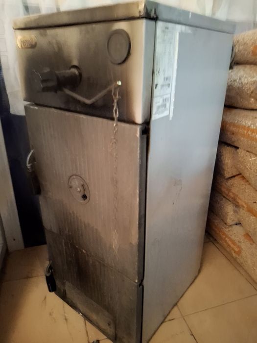 Vând centrala termica pe cox, 25 kw