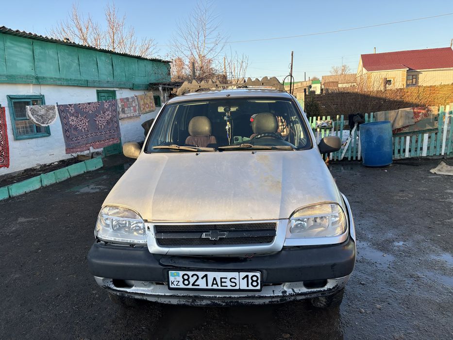 Шевроле нива 2006 года