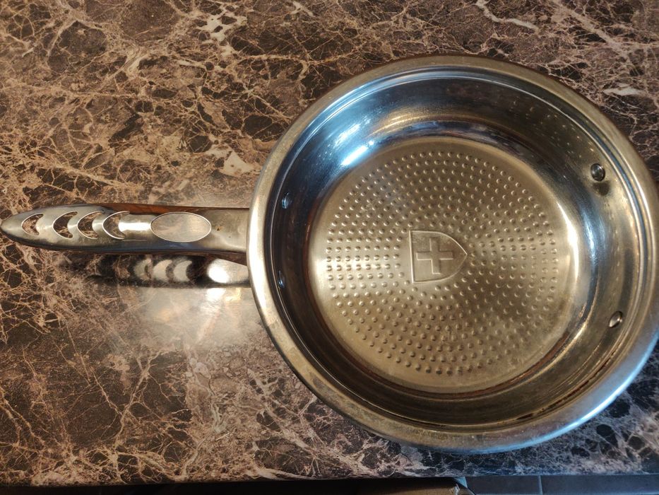 Tigai inox cu capac sticla Domotec Germania si fără capac