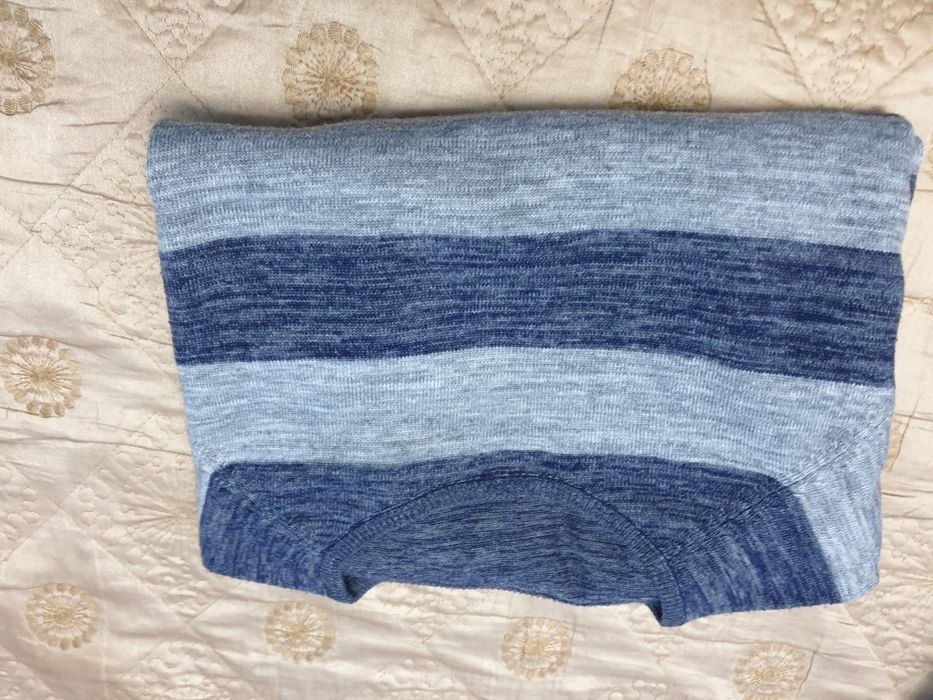 Flanele cu dungi și logo-uri