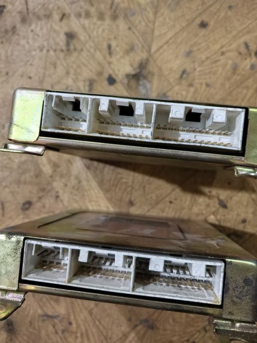 Хундай Соната 3,эбу 1.8