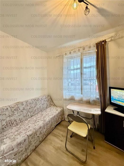 Camera de camin cu baie-zona Astra