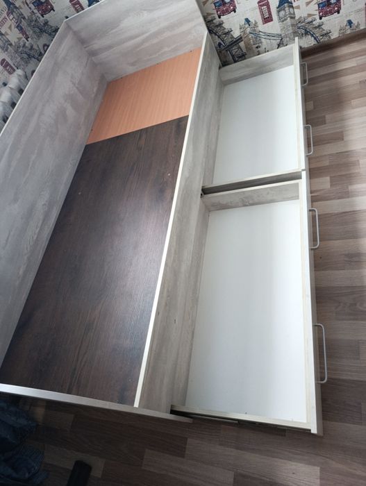 Продам Кровать б/у