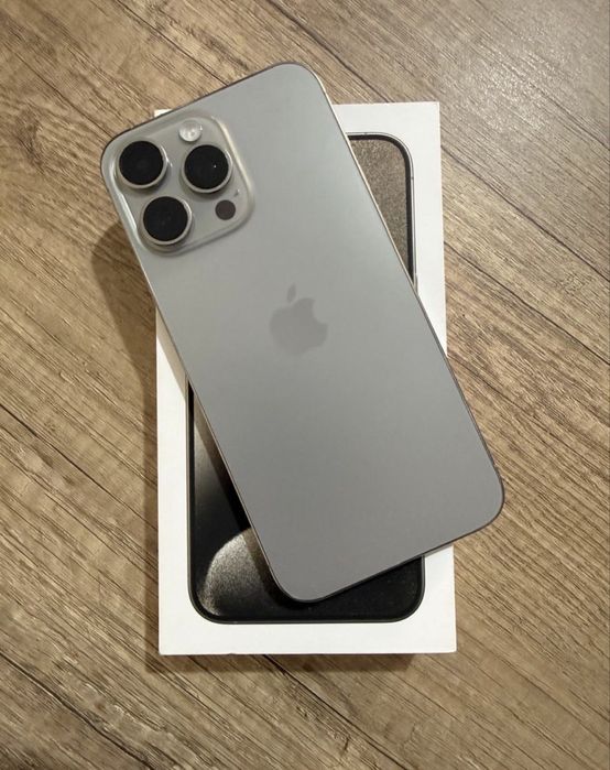 Iphone 15 pro max 86% 256gb