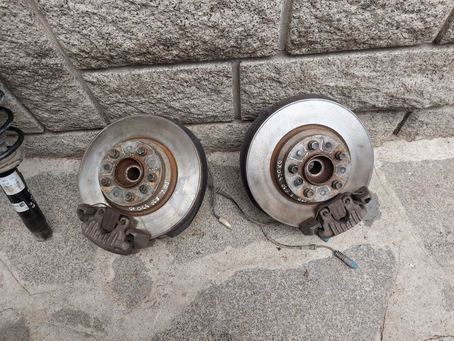 Предни главини БМВ Е90 Е91 / BMW E90 E91