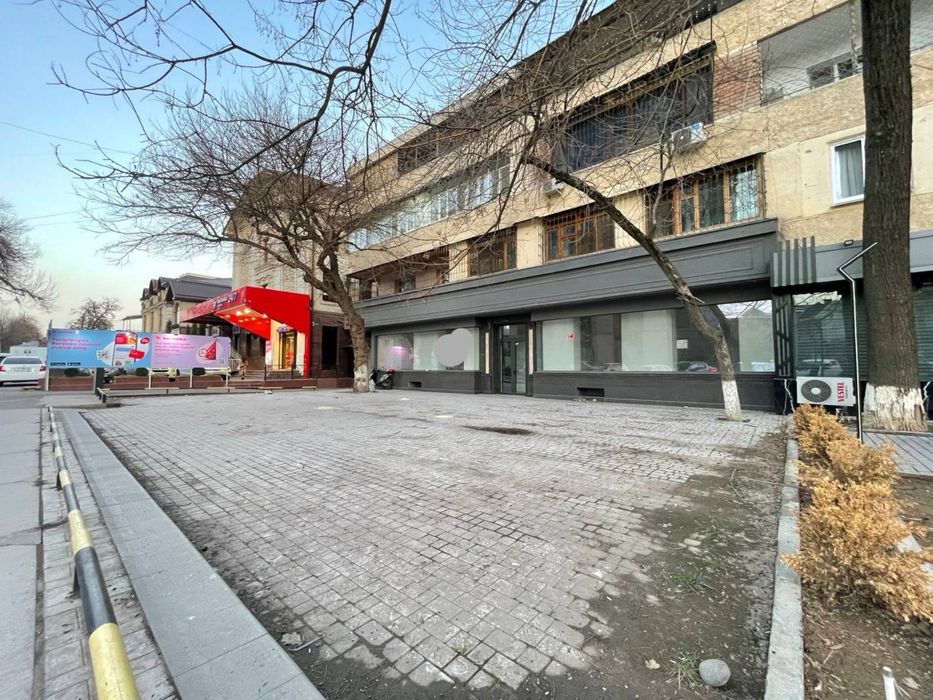 Джуманжи Рядом Мона Продаёться Нежилой