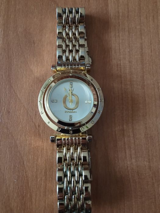 Наручные  часы ПАНДОРА.