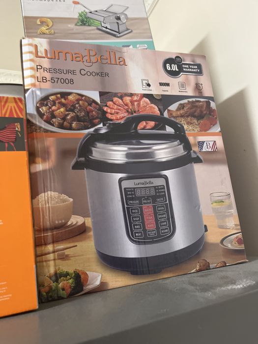 Мультиварка LumaBella LB-57008