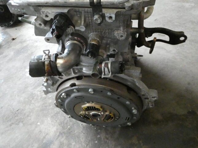 Двигател toyota yaris 1.5 hybrid 1NZ