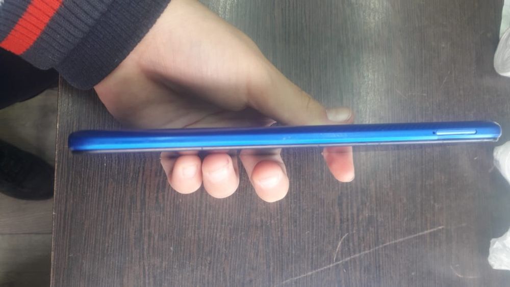 Редми 9с. Телефон