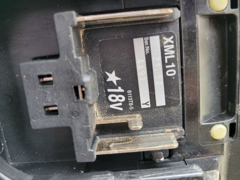 Макита косачка за трева 36v