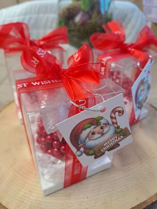 Коледна топка от перли