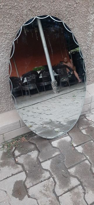 Продам зеркало в хорошем сосстоянии
