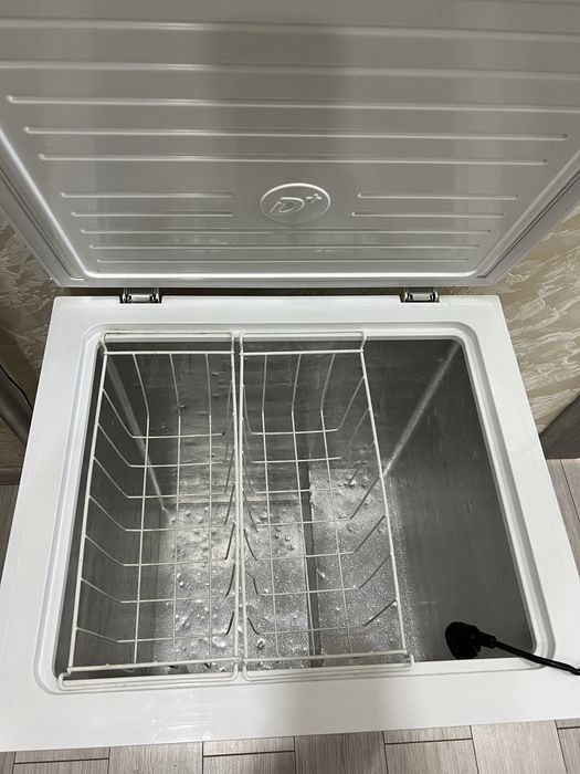 Продам морозильник