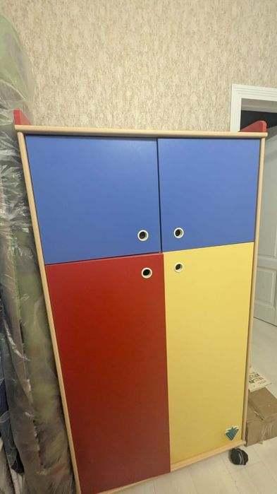 Шкаф подростковый