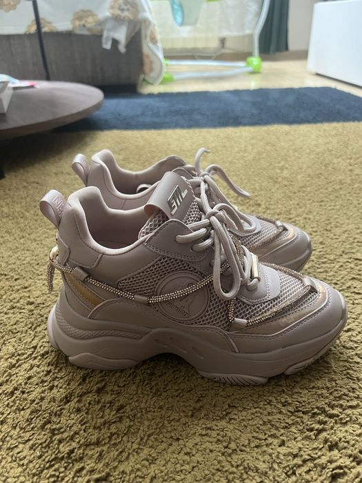 Steve Madden маратонки 37 номер