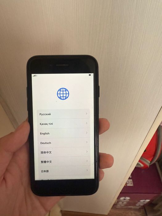 Айфон 8 с 100% емкостью