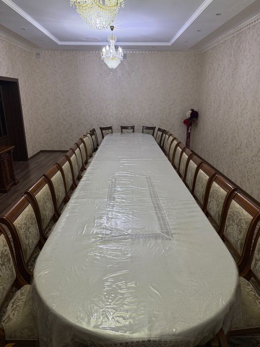 Стол и стулья комплект