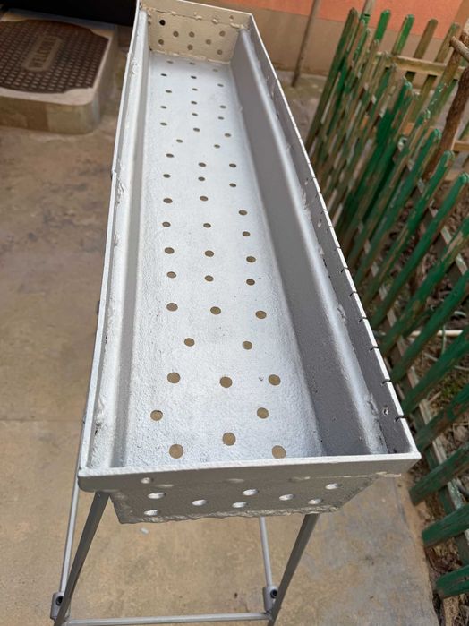 Мангал с шампурами