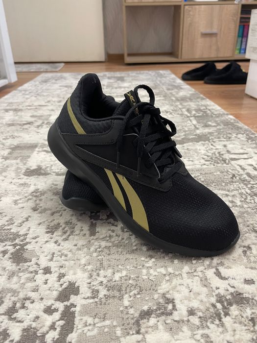 Reebok Маратонки