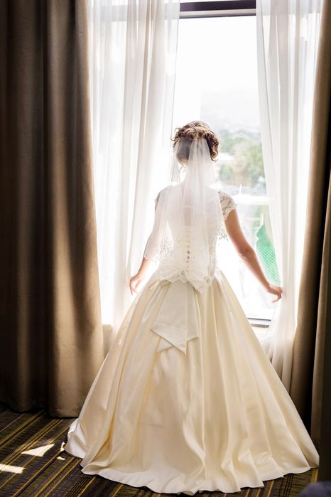 Продам свадебное платье