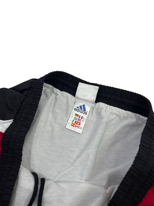 Adidas 90’s къси панталони с памучен бандаж,