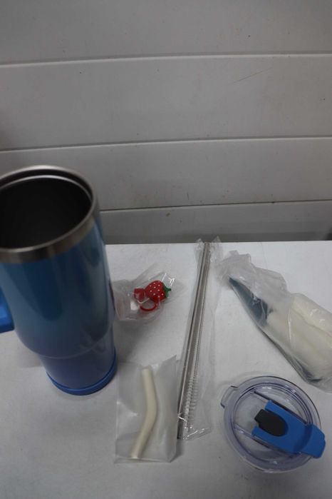 Чаша със сламка и капак, неръждаема стомана с двойна стена, 891мл