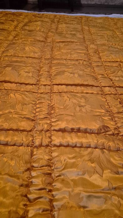 Юрган с копринено лице 1.90 ш. х 1.70 д.