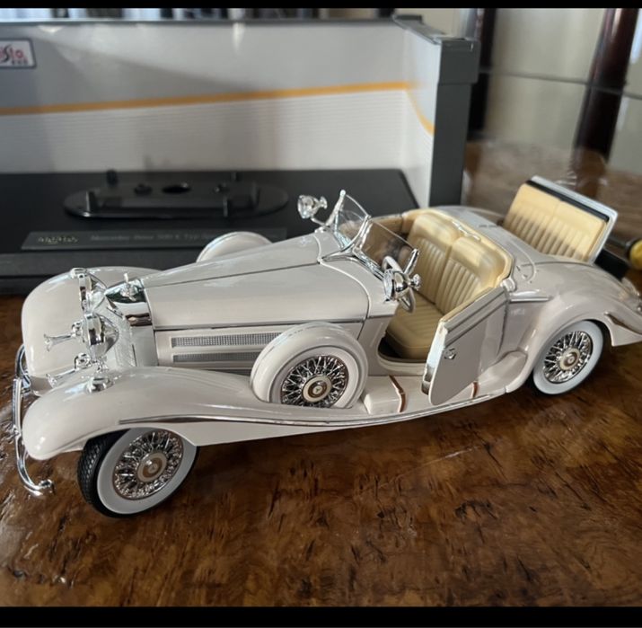 Машинка Mercedes