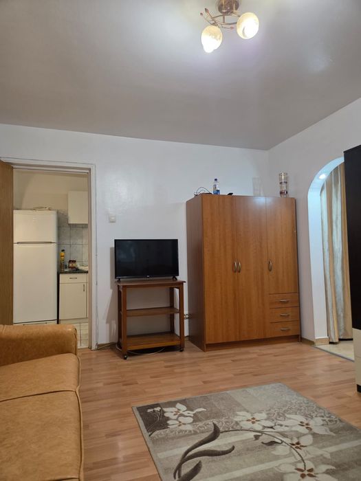 Spre inchiriere apartament 2 cam.