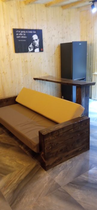 Изготовим под заказ мебель из чистого дерева