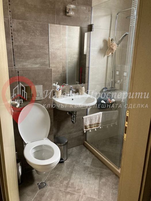 Продава се Тристаен апартамент в София, Хладилника - 120 кв.м за 2625 €/кв.м - Снимка #8