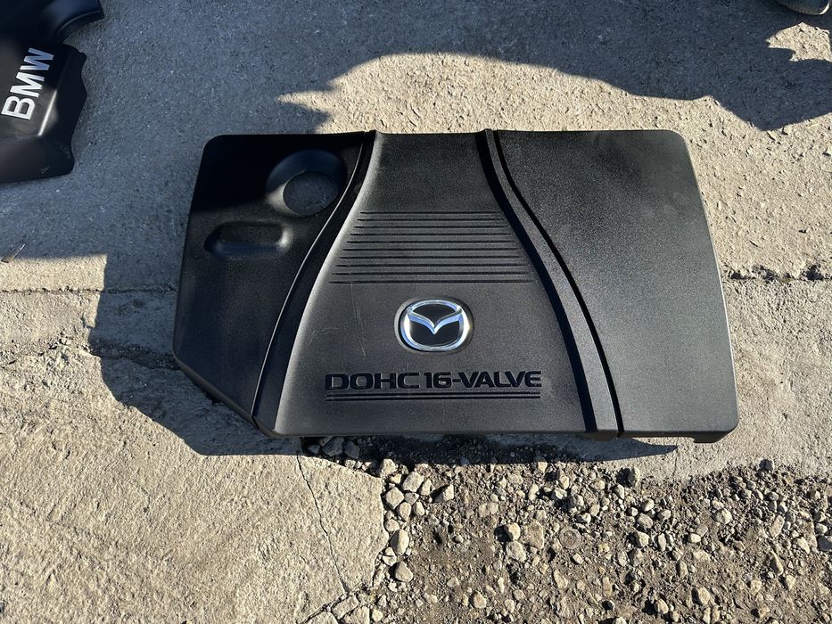 Капак/Кора за двигател Мазда 3 2.0i бензин